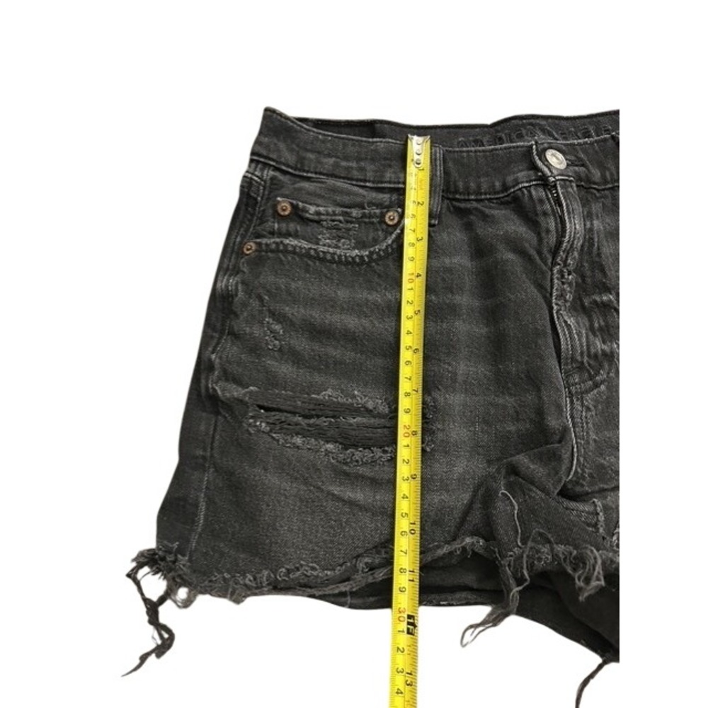 American Eagle Strigid Denim Shorts Womens 6 Black Excellent Distressed Raw Hem - Picture 5 of 7